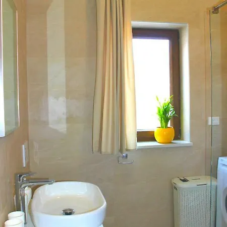 Dom wakacyjny Deni *