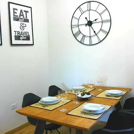 Dom wakacyjny Deni Roč