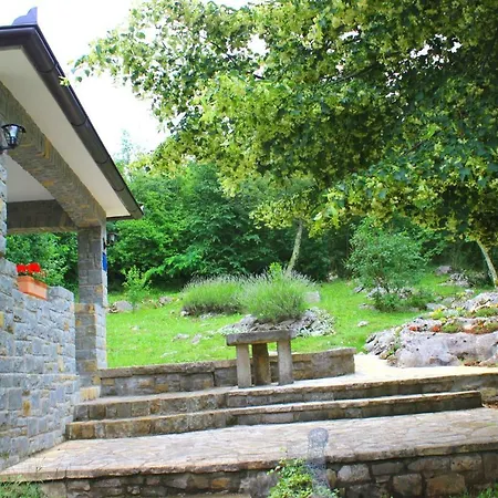 Ferienhaus Deni